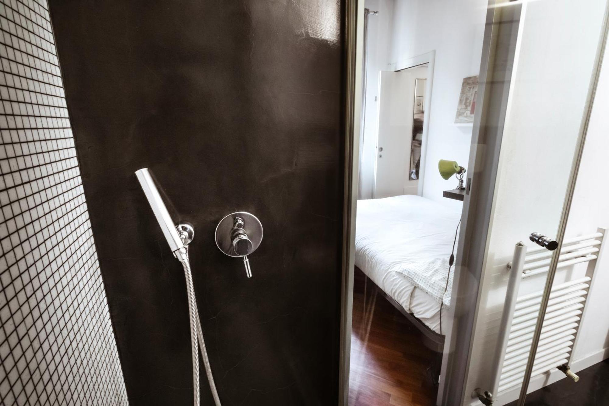 Апартаменты Cosy And Bright Flat In The Heart Of Porta Venezia Милан Экстерьер фото